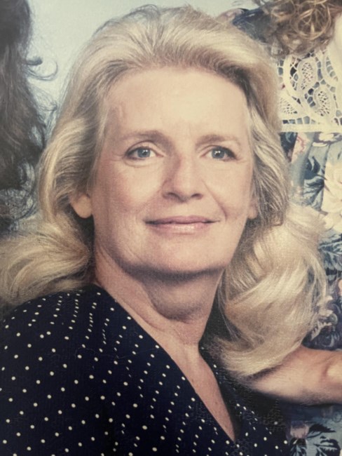 Obituary of Mary Evelyn Saunders