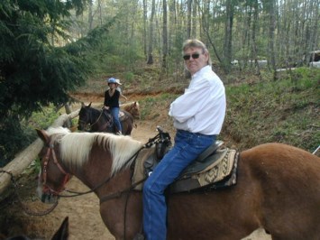 Obituary of Frank E Lowe