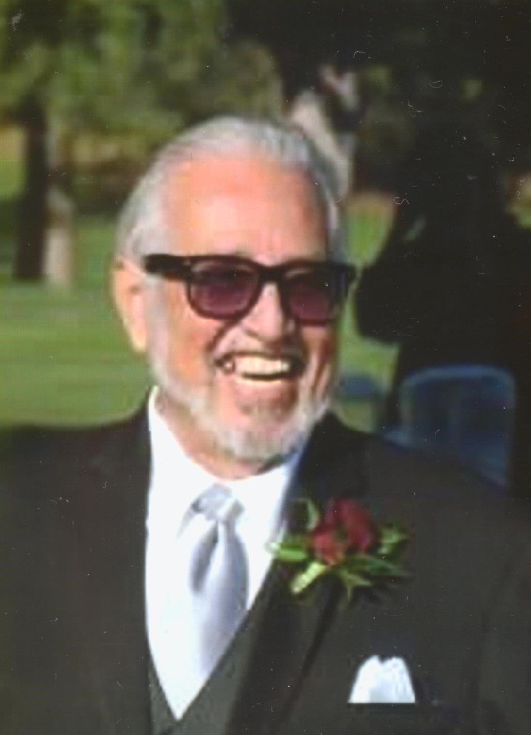 Obituary of Rogelio Aaron Vega