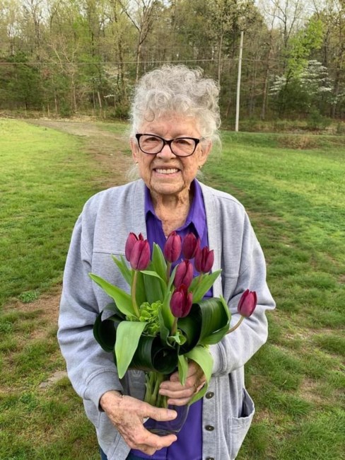 Obituario de Betty Young