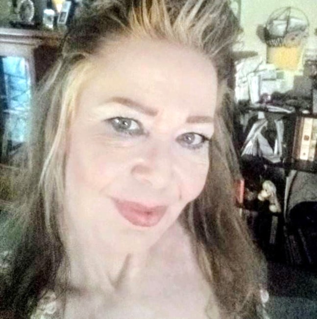 Obituary of Dallene Thomasia Perry