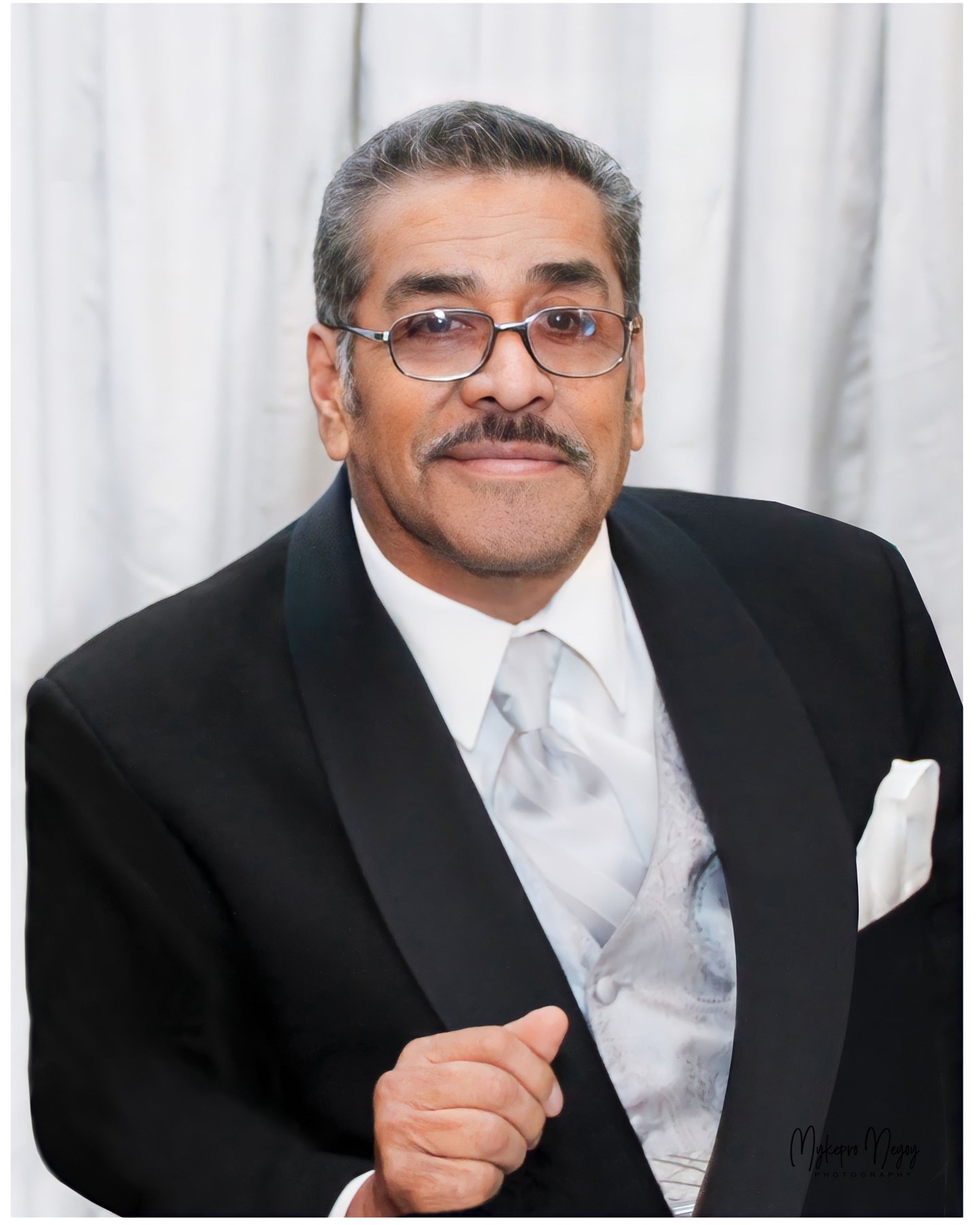 Obituary of Vicente Gonzalez Millan