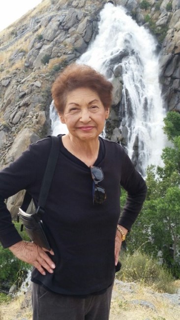 Obituary of Yolanda Pina