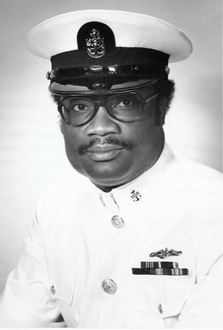 Obituary of Senior Chief Michael D. Murchison