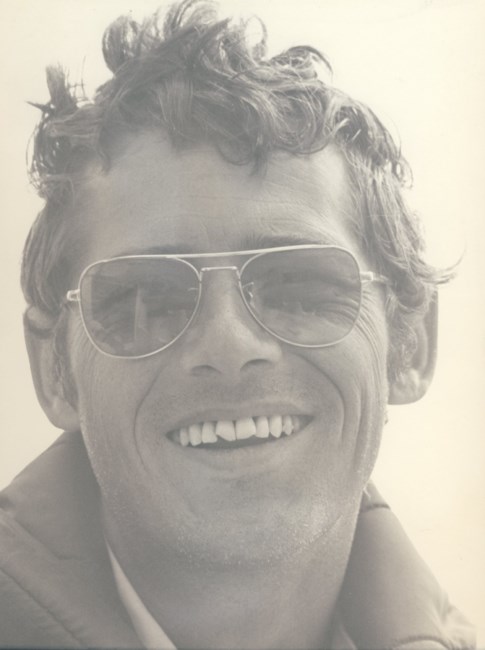 Obituario de William Brett Peters