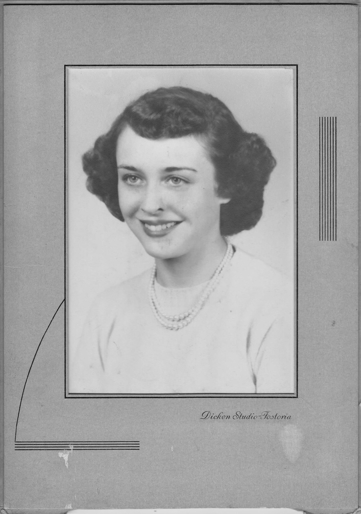 Obituary of Beverly Andecover