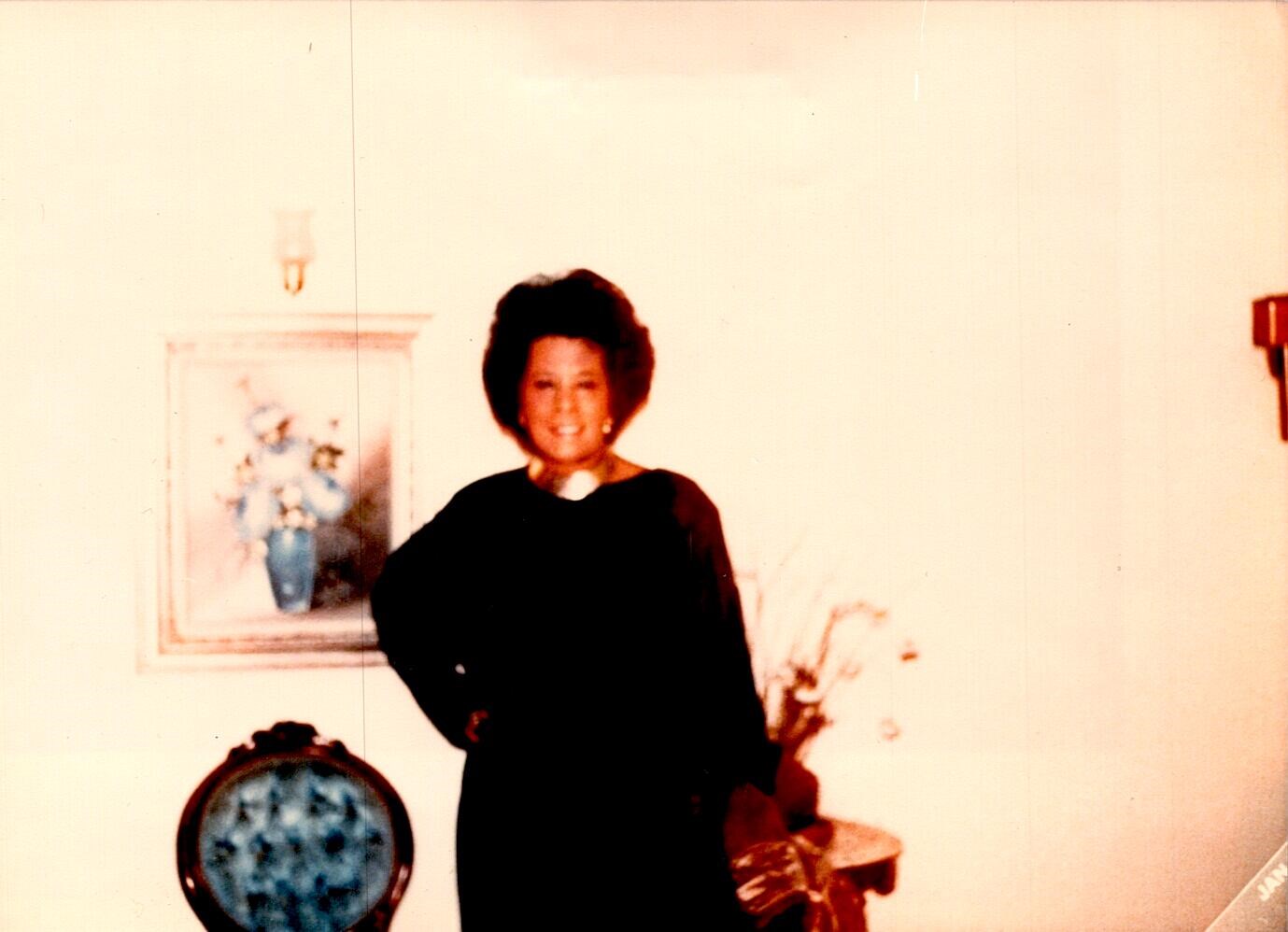 Obituary of Shirley D Warren