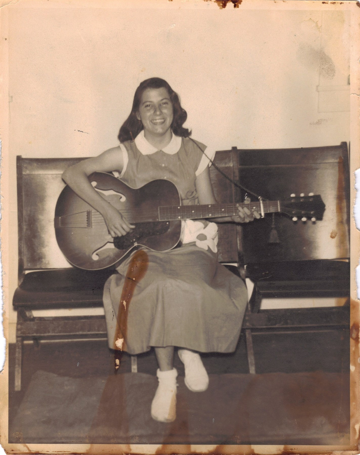 Obituary of Eva Luvene Hoffman