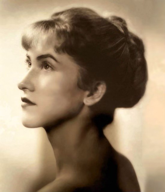 Obituary of Gundula "Gundi" Hinze McCandless