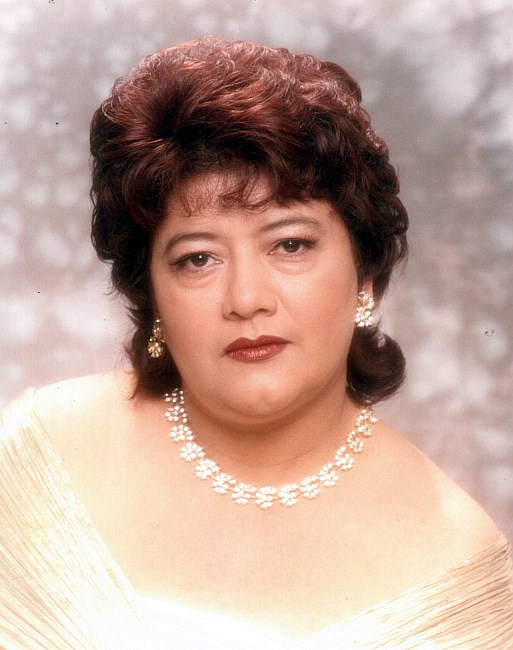 Obituary of Maria Elena Castro