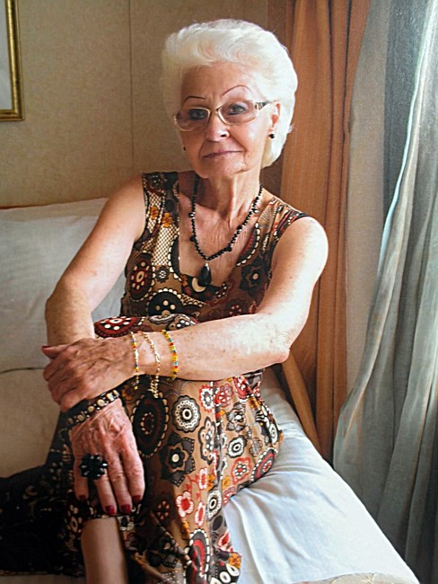 Obituary of Delia Marina Reyes