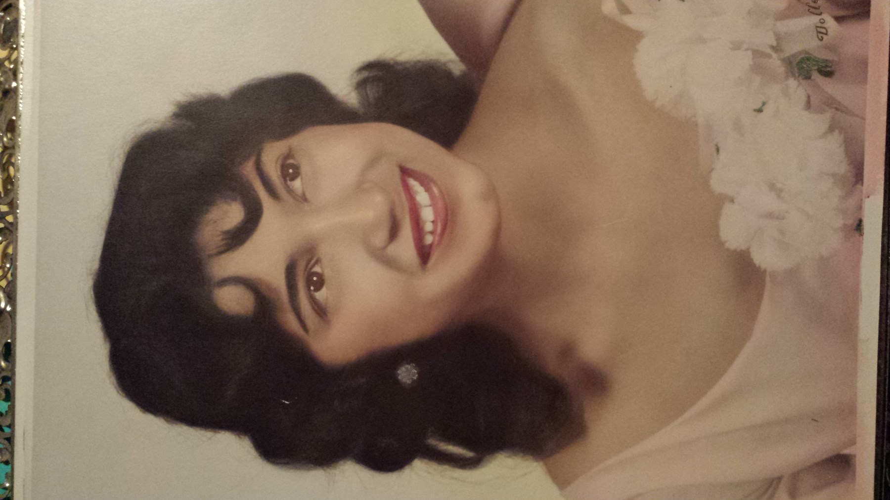 Avis de décès de Mary Lou Sandoval