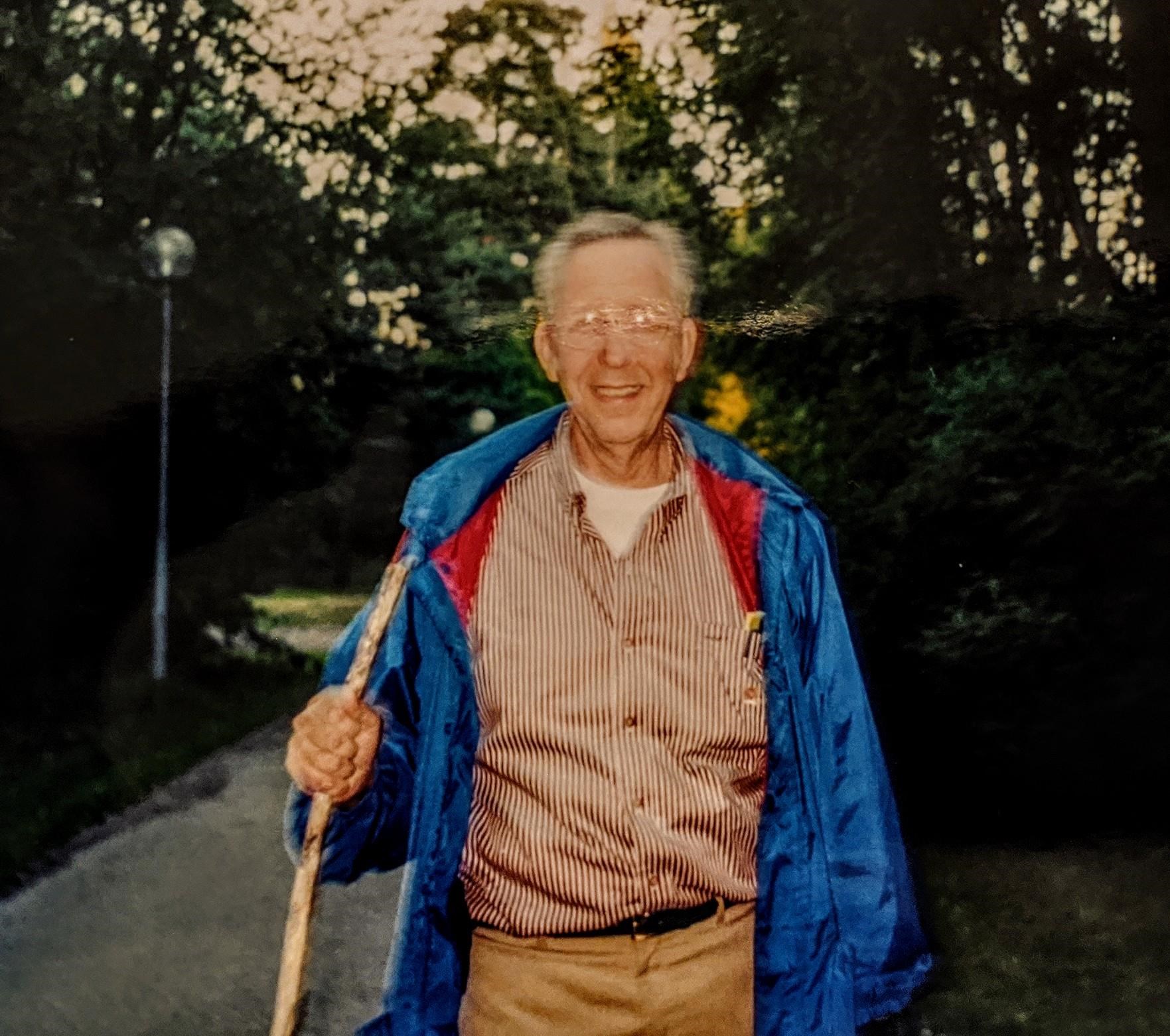 Obituary of Dudley Ray Hindman