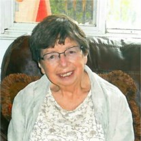Obituary of Maria Teresa Estay