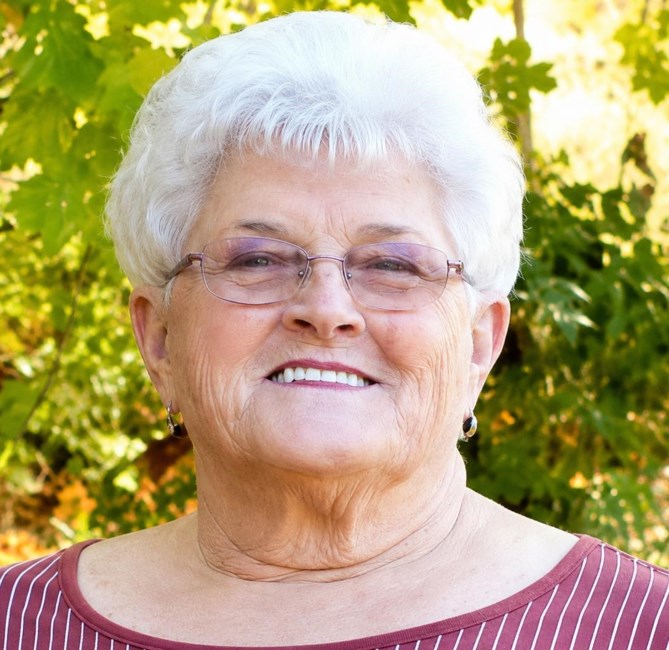 Obituary of Helen Lorraine Charlton
