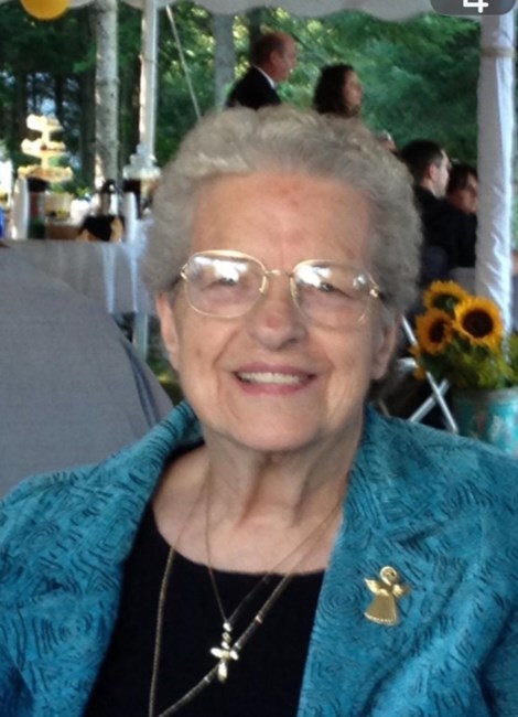 Obituary of Beverly A. Follansbee