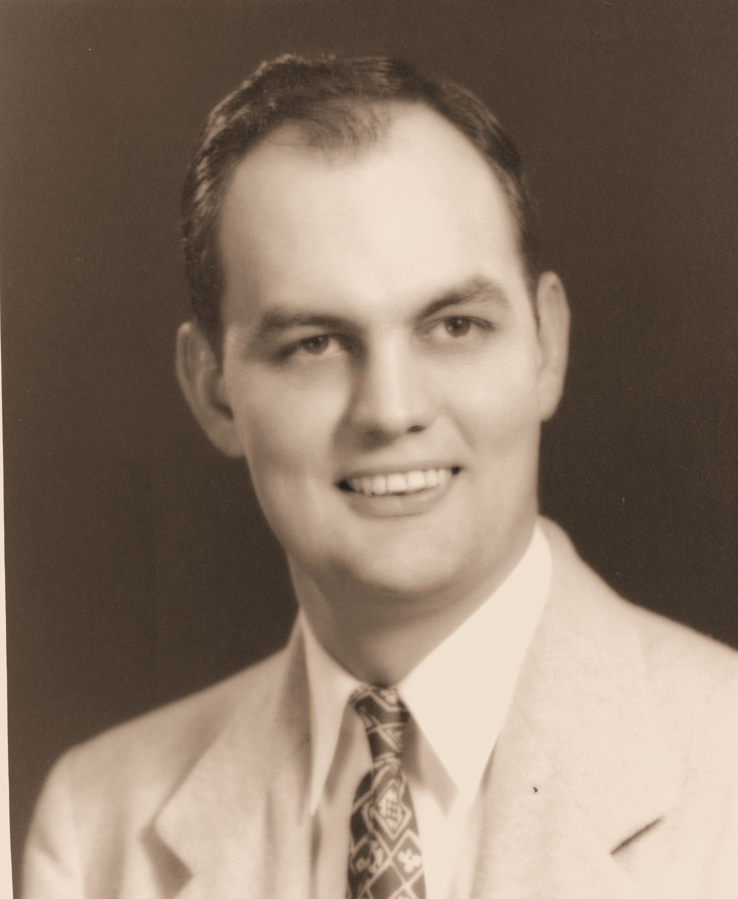 Obituario de Gerald G. Clifford