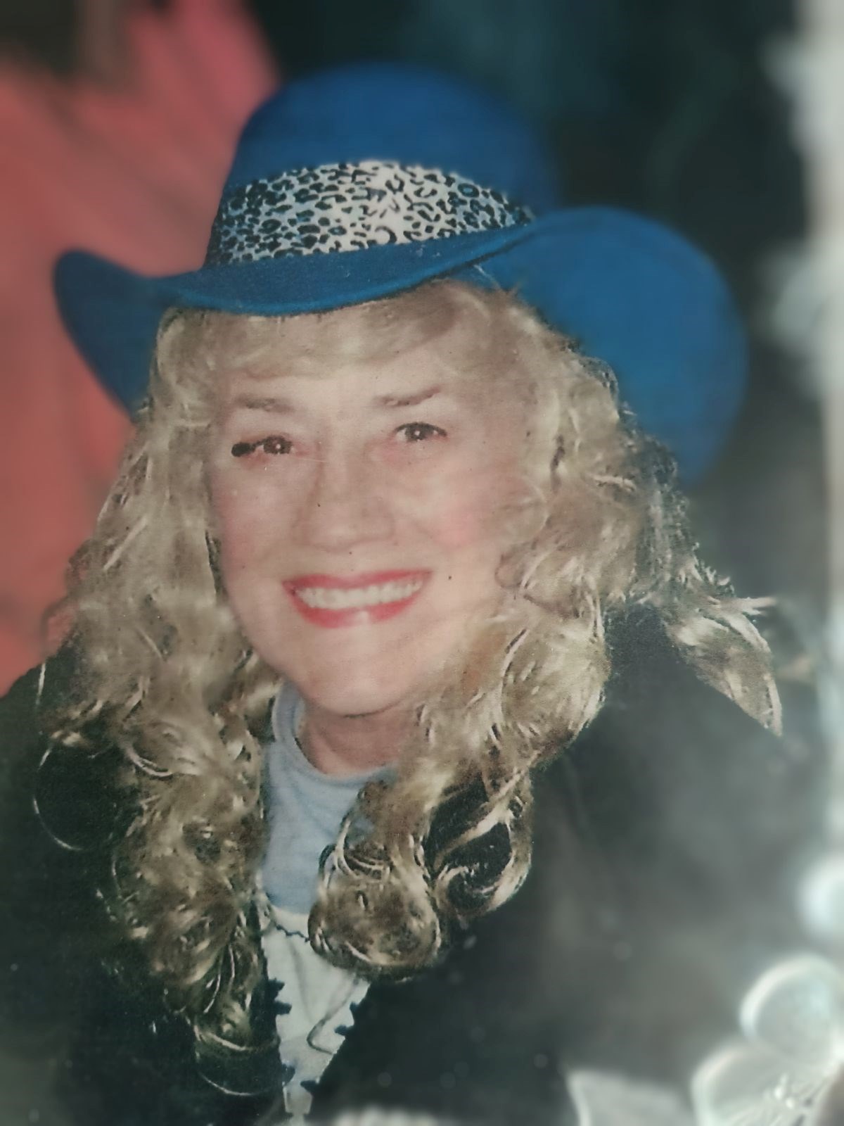 Obituary of Betty E. Wood