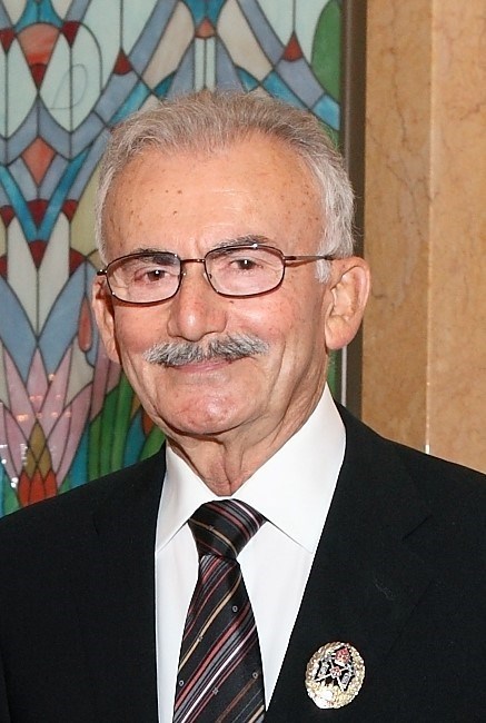 Obituary of Antranik Ozbag Zorayan