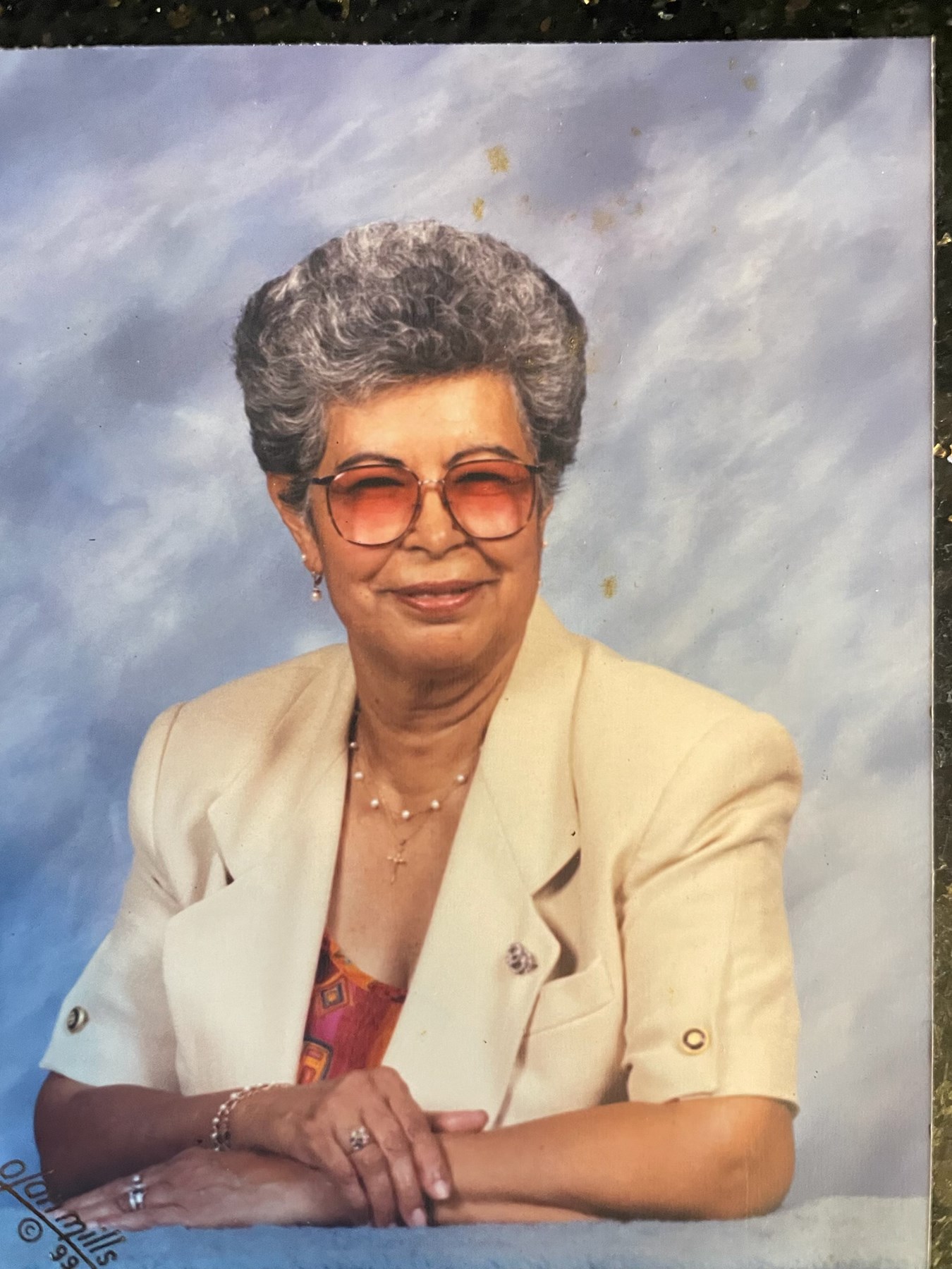Obituary of Ofelia R. Ramirez