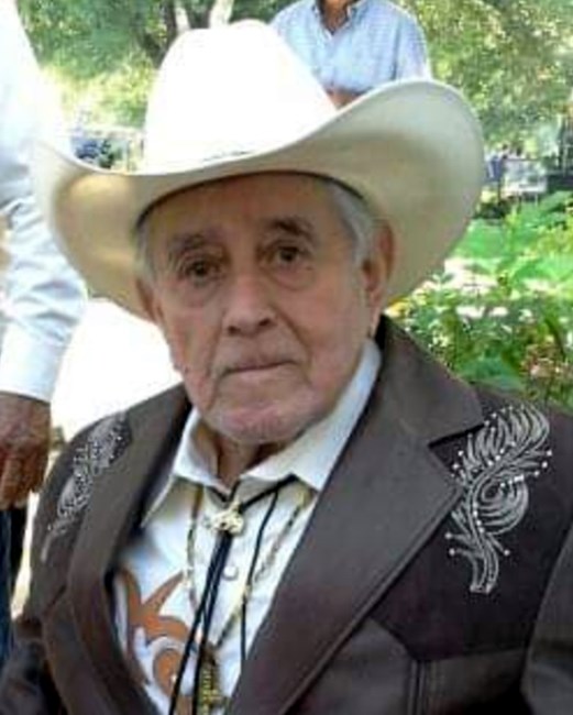 Obituario de Luis F. Ocura