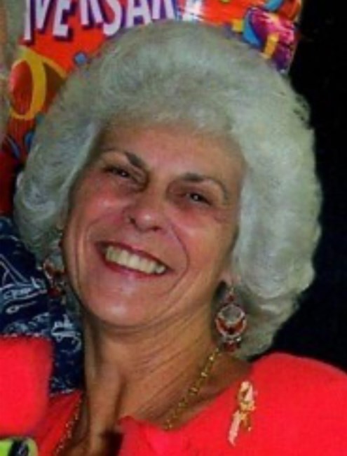 Obituary of Vivian Patricia "Pat" Christopher