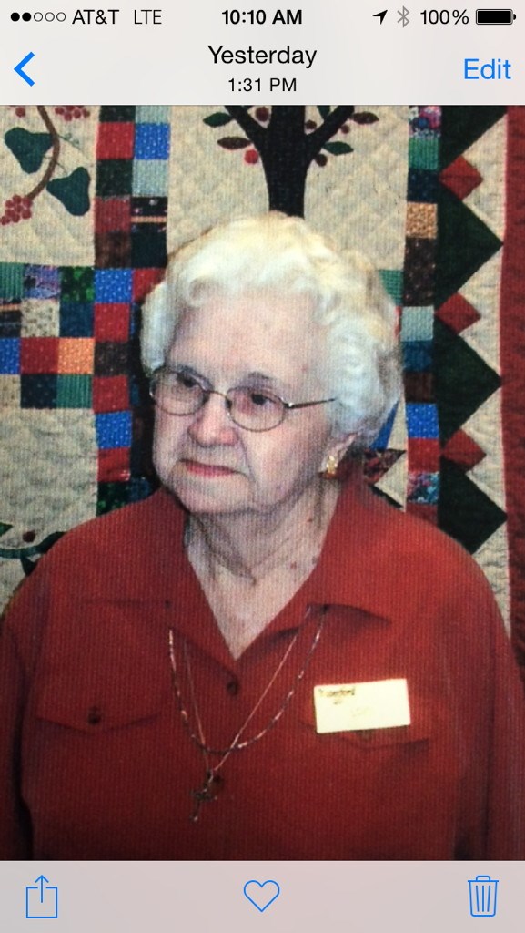 Obituary of Lois Elliott