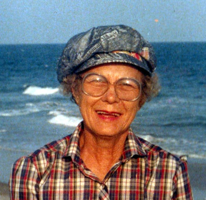 Obituary of Ellen Elizabeth Lib "Lib" Poovey Hamby