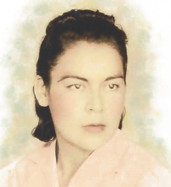 Obituary of Julia M Medina Laycock