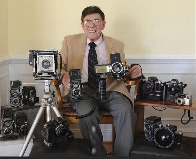 Obituary of Edwin S Roseberry