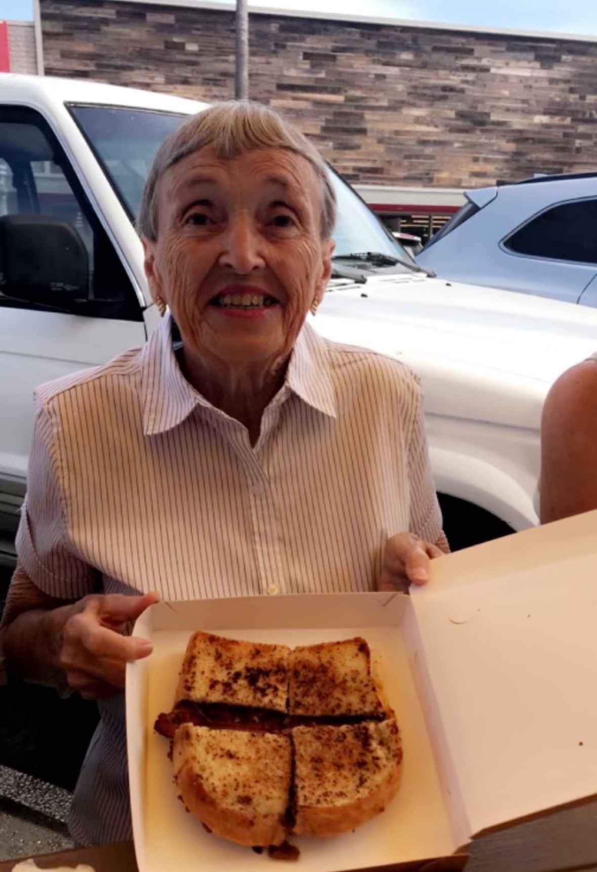 Obituary of Joyce Marie Kingdon