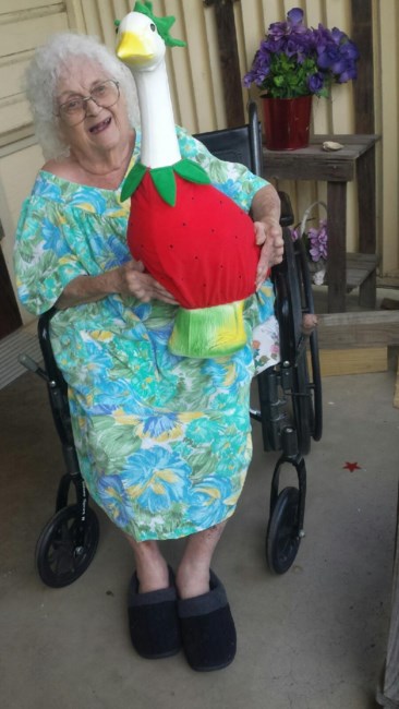 Obituary of Dolores Perry