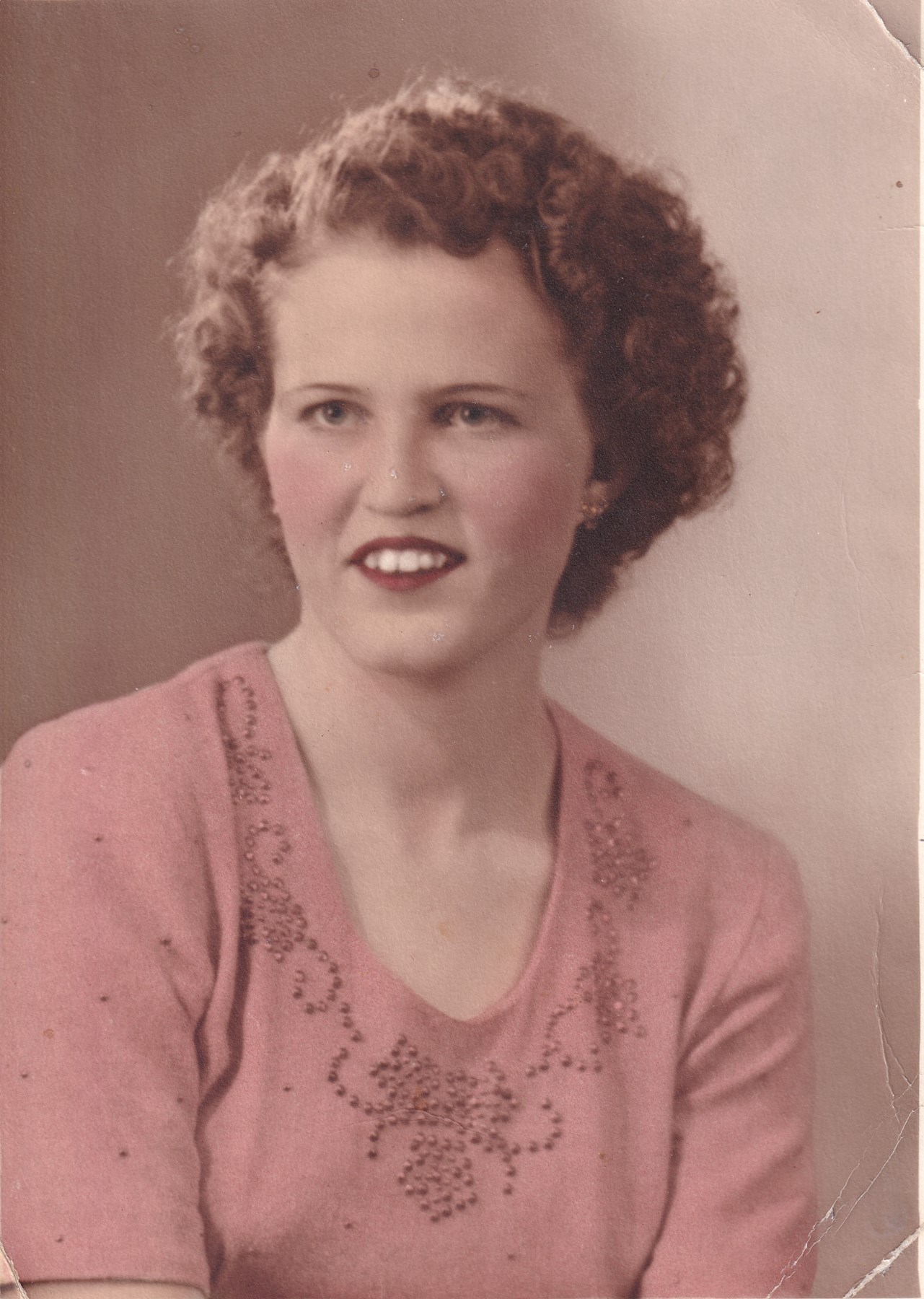 Obituary of Margaret Maurine Moore