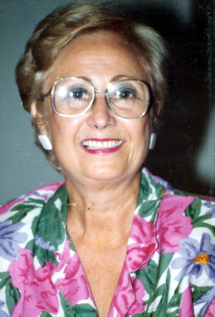 Obituary of Yolanda Di Rosa