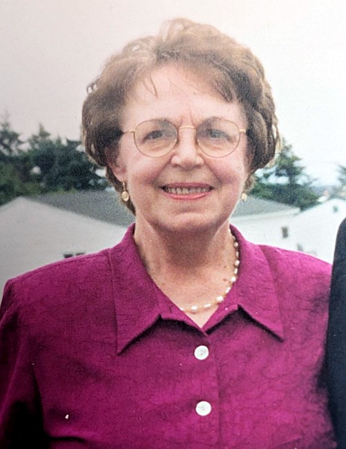 Obituary of Lois Pearle Dwelley