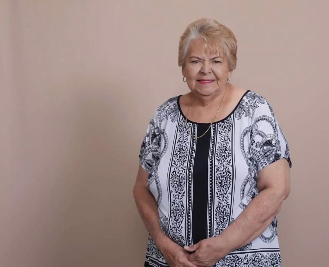 Obituary of Genoveva Perez