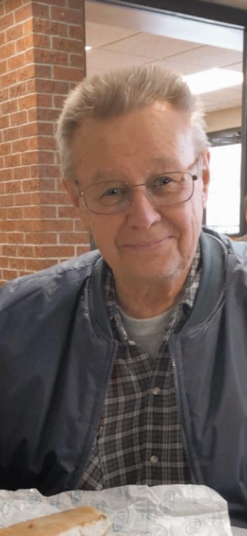 Obituary of Dennis Shandera