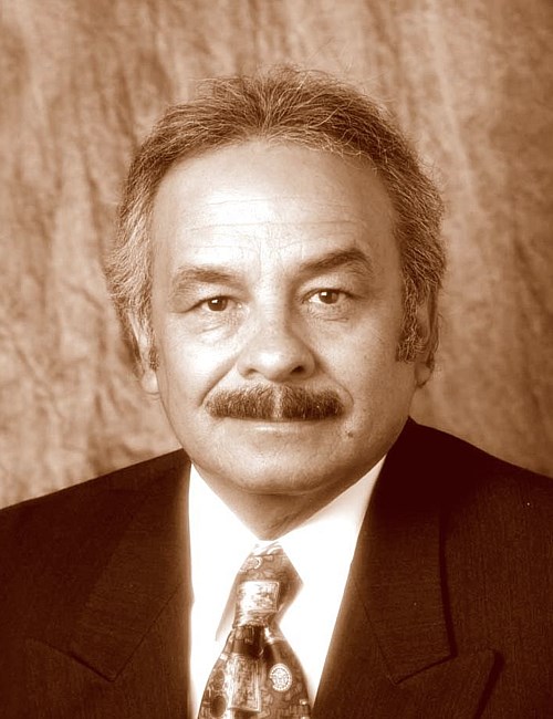 Obituario de Guillermo Hernandez