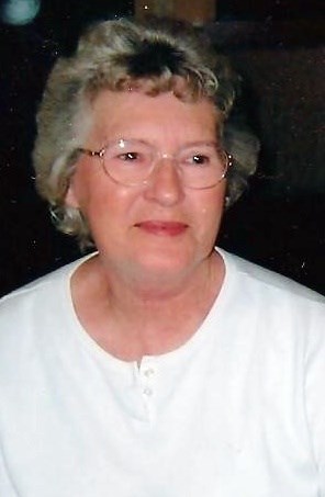 Obituario de Mrs. Doris J. Hillis