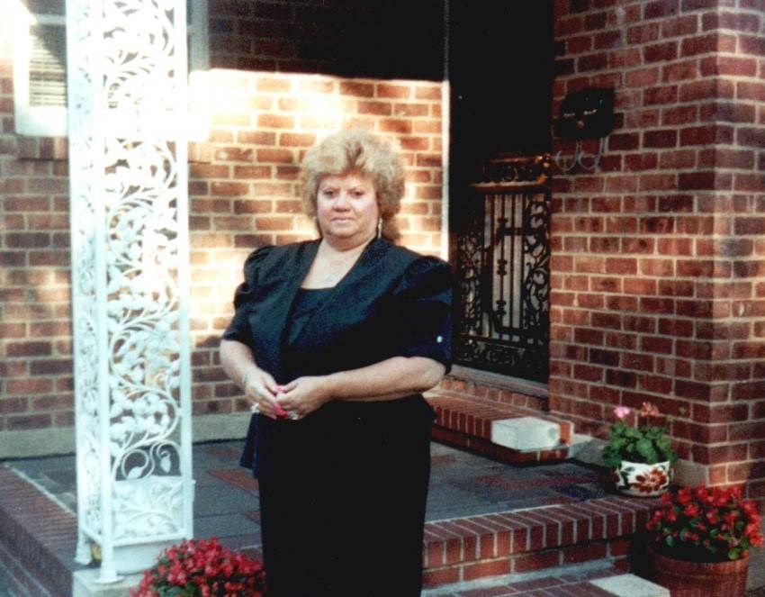Obituary of Adeline Nasta