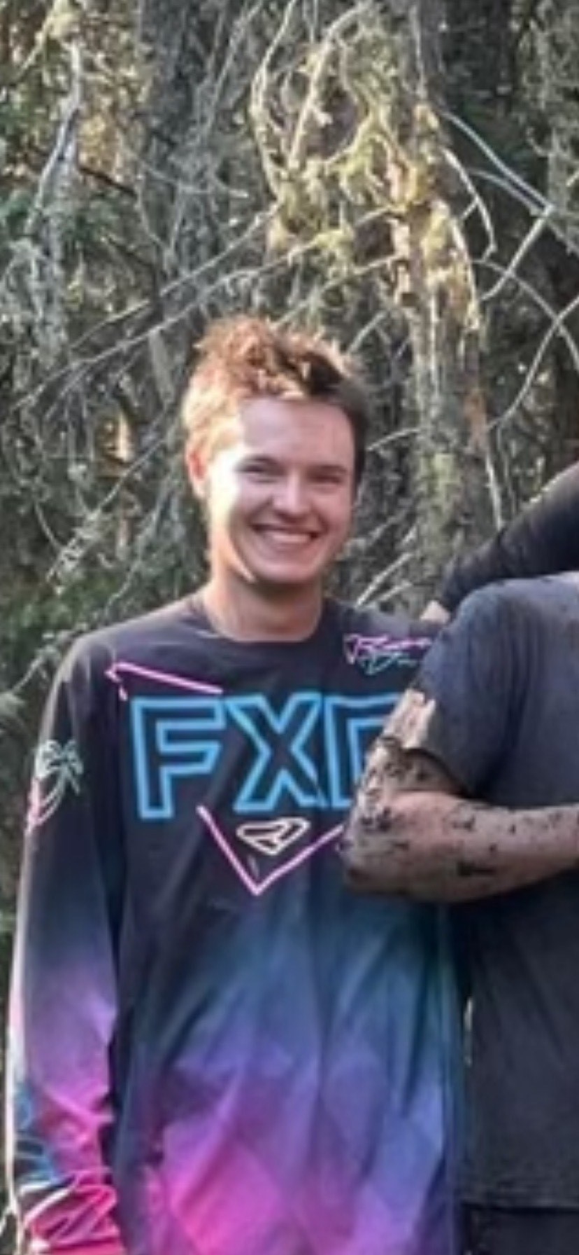 Obituary of Clay Austin McLeod