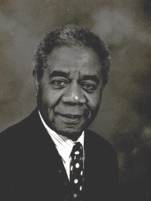 Avis de décès de Dr. John E Bush