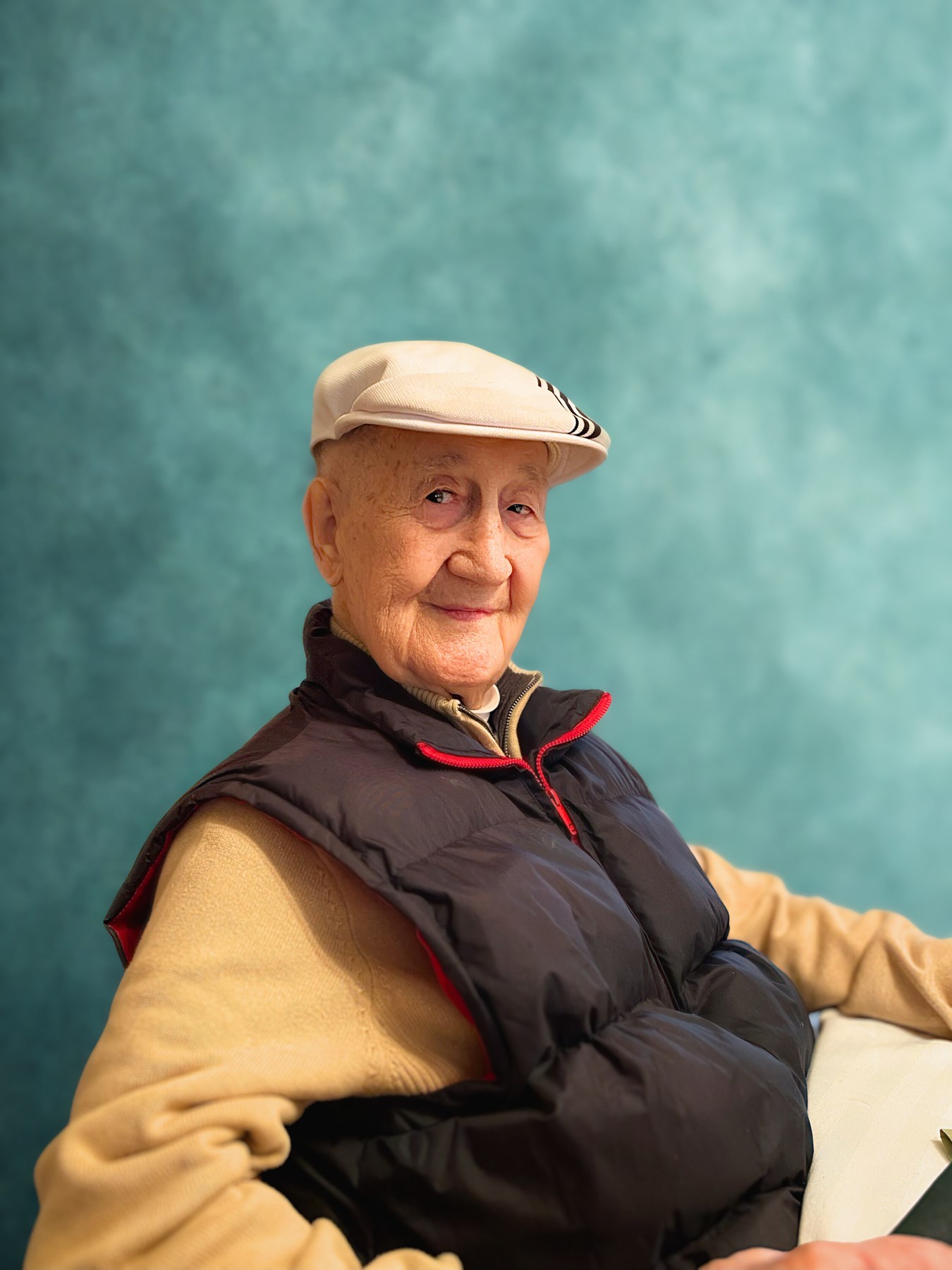 Obituary of Robert Franklin Lowe