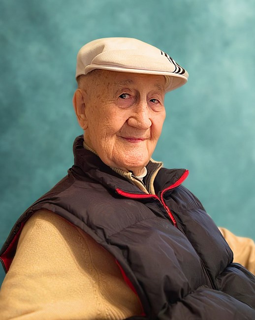 Obituary of Robert Franklin Lowe