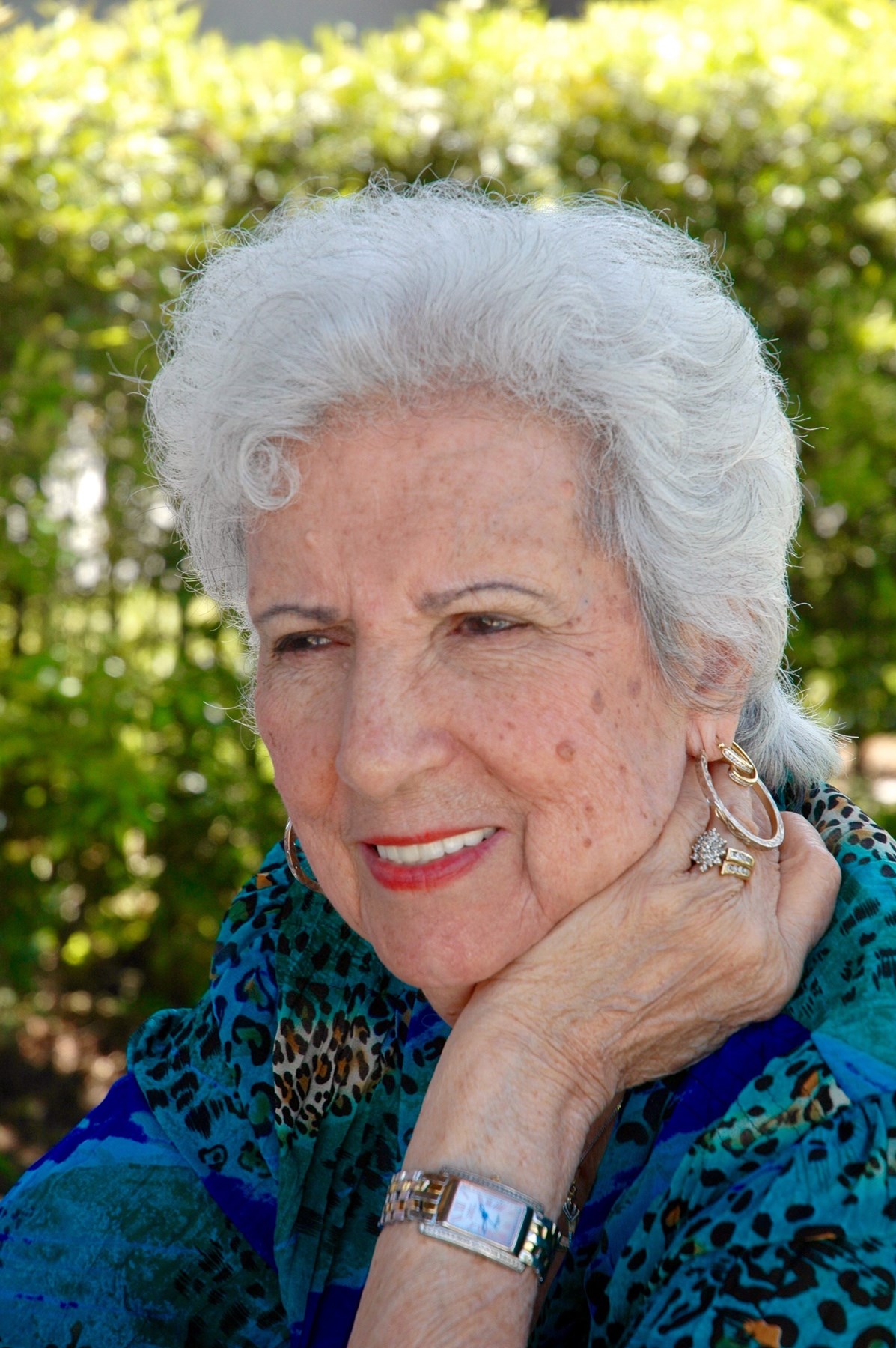 Obituary of Julia Evelia Gomez