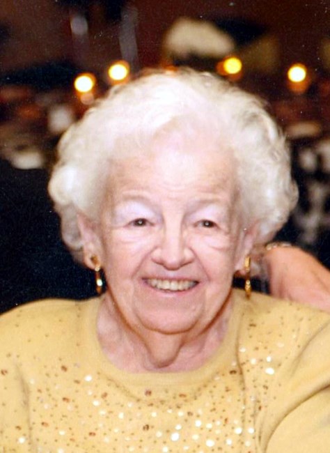 Obituary of Lillian T. Wawrzon