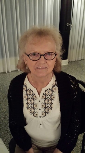 Obituary of Lois Elaine "Berta" Cavanaugh