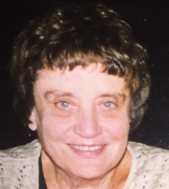 Obituary of Ruth H Hampton Strong