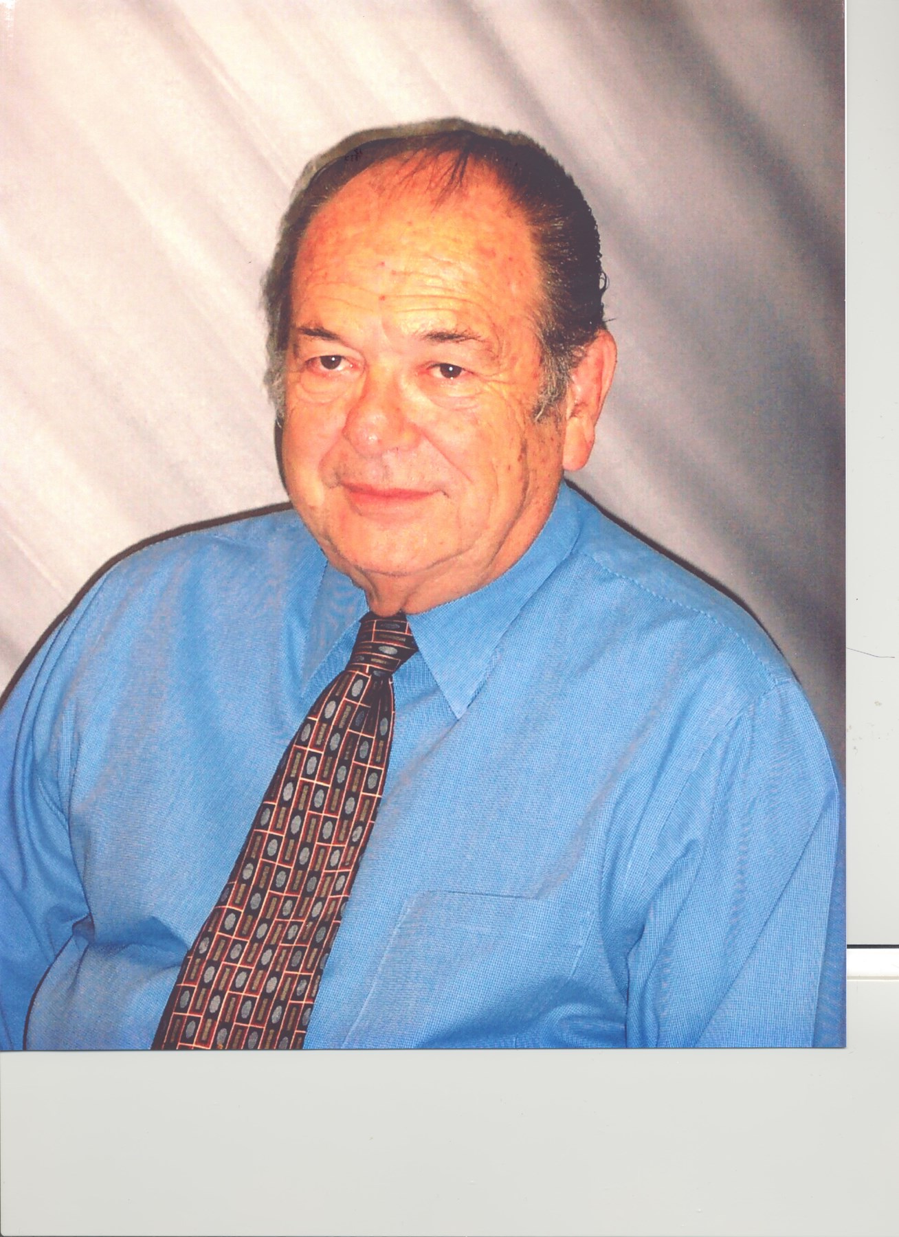Obituary of Larry Pete Pistoresi