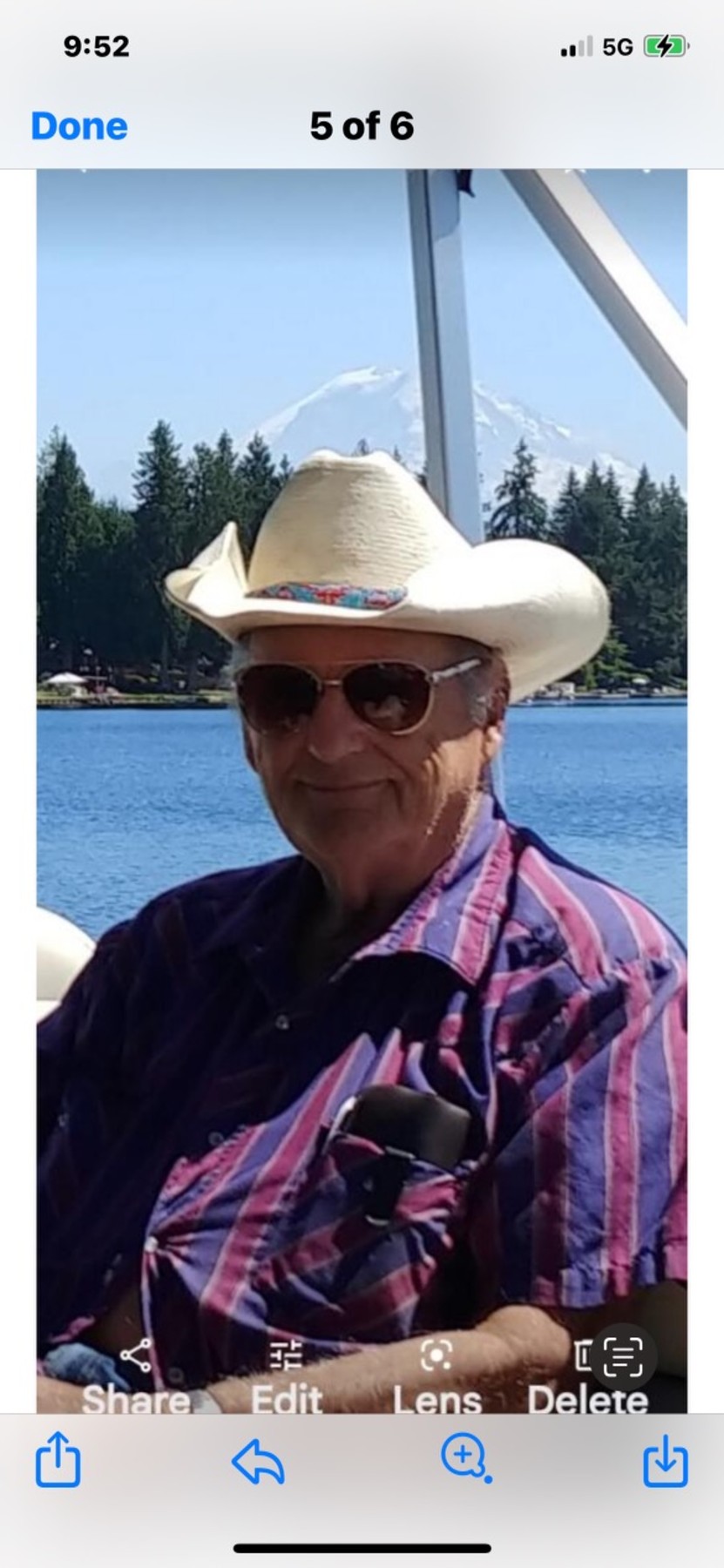 Obituary of Roger Arnold Lemon